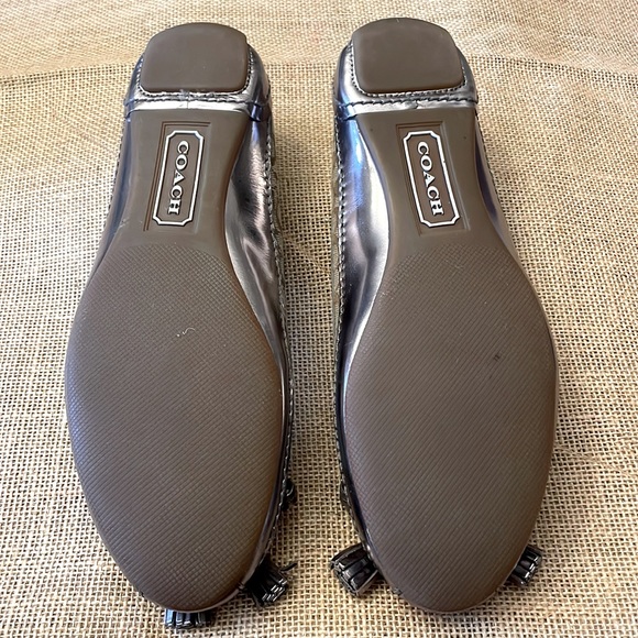 Coach flats with tassels - Picture 2 of 7